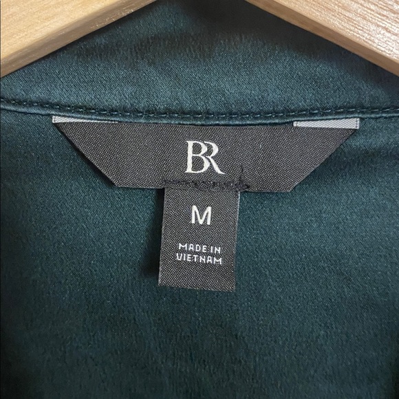 BR Silk Button Down Forest Green - Picture 3 of 11